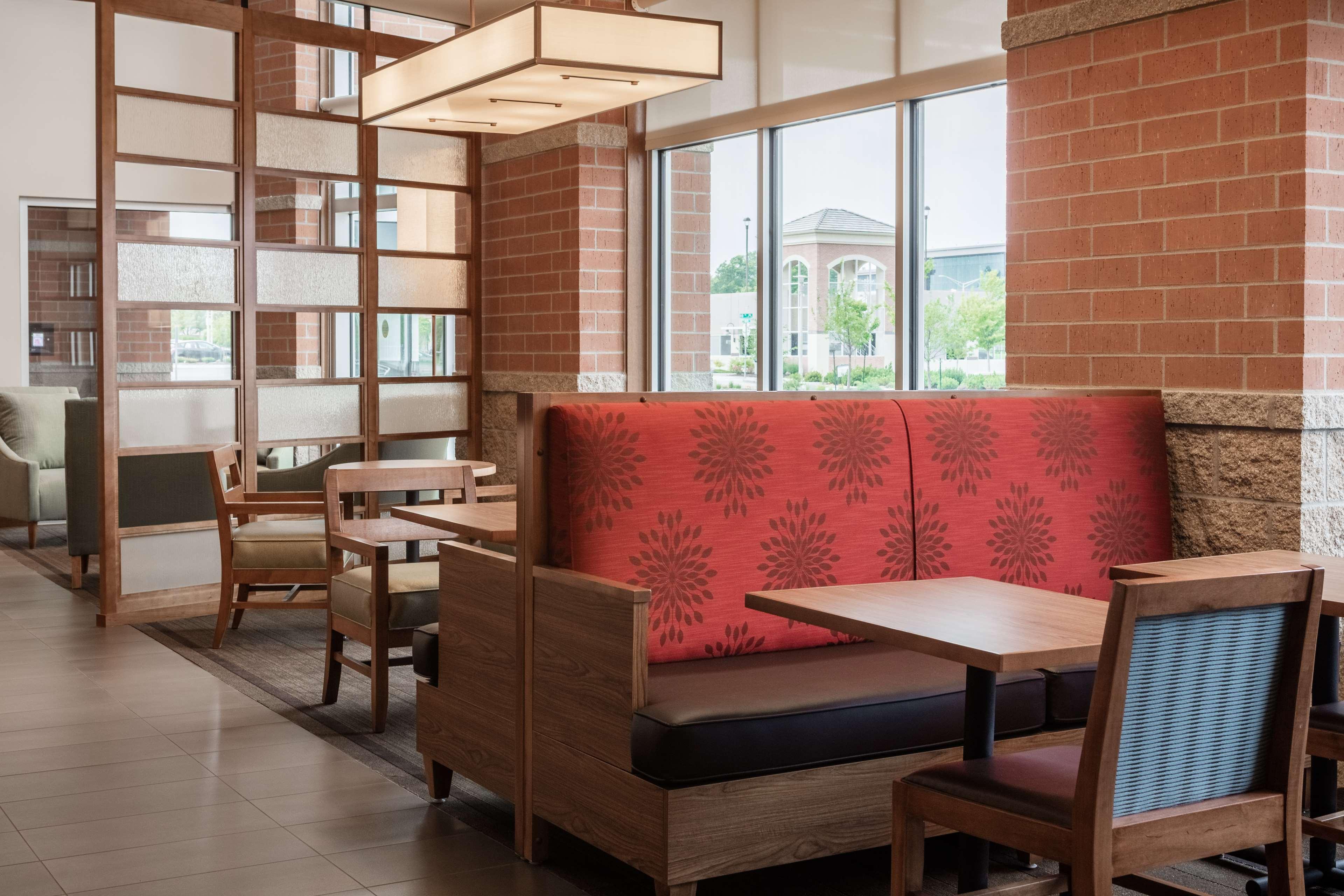 Hyatt Place Kansas City Lenexa City Center מראה חיצוני תמונה