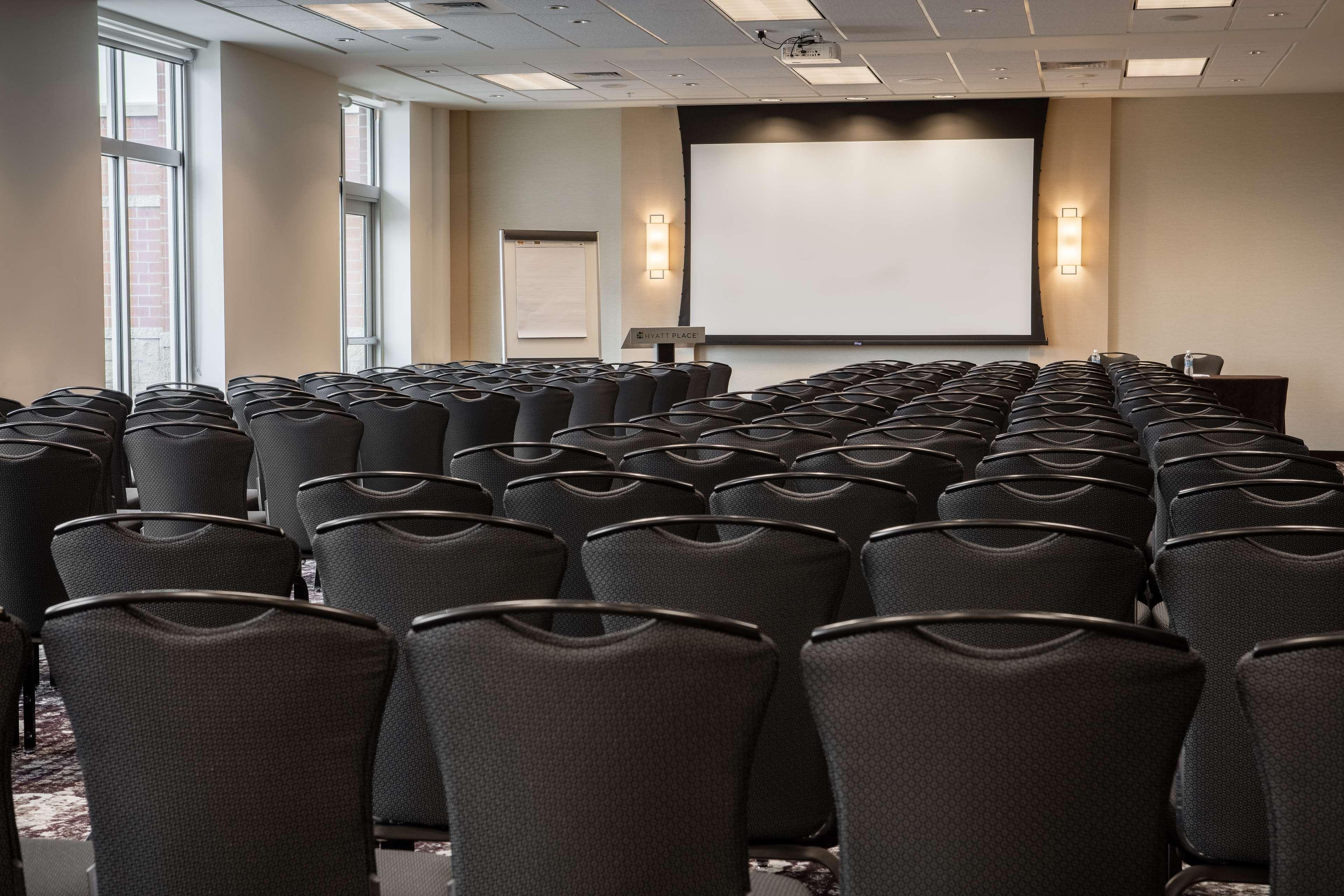 Hyatt Place Kansas City Lenexa City Center מראה חיצוני תמונה