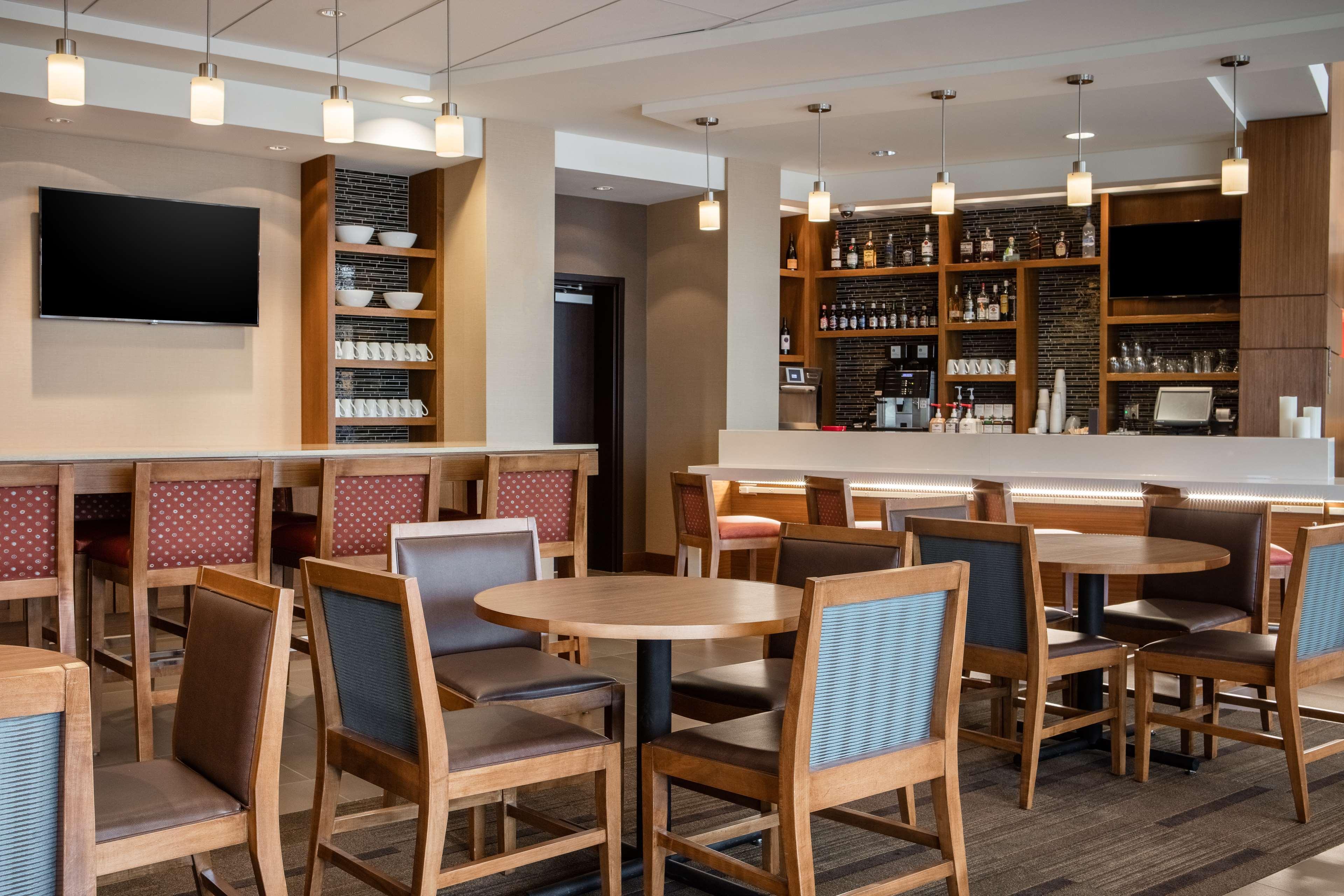 Hyatt Place Kansas City Lenexa City Center מראה חיצוני תמונה